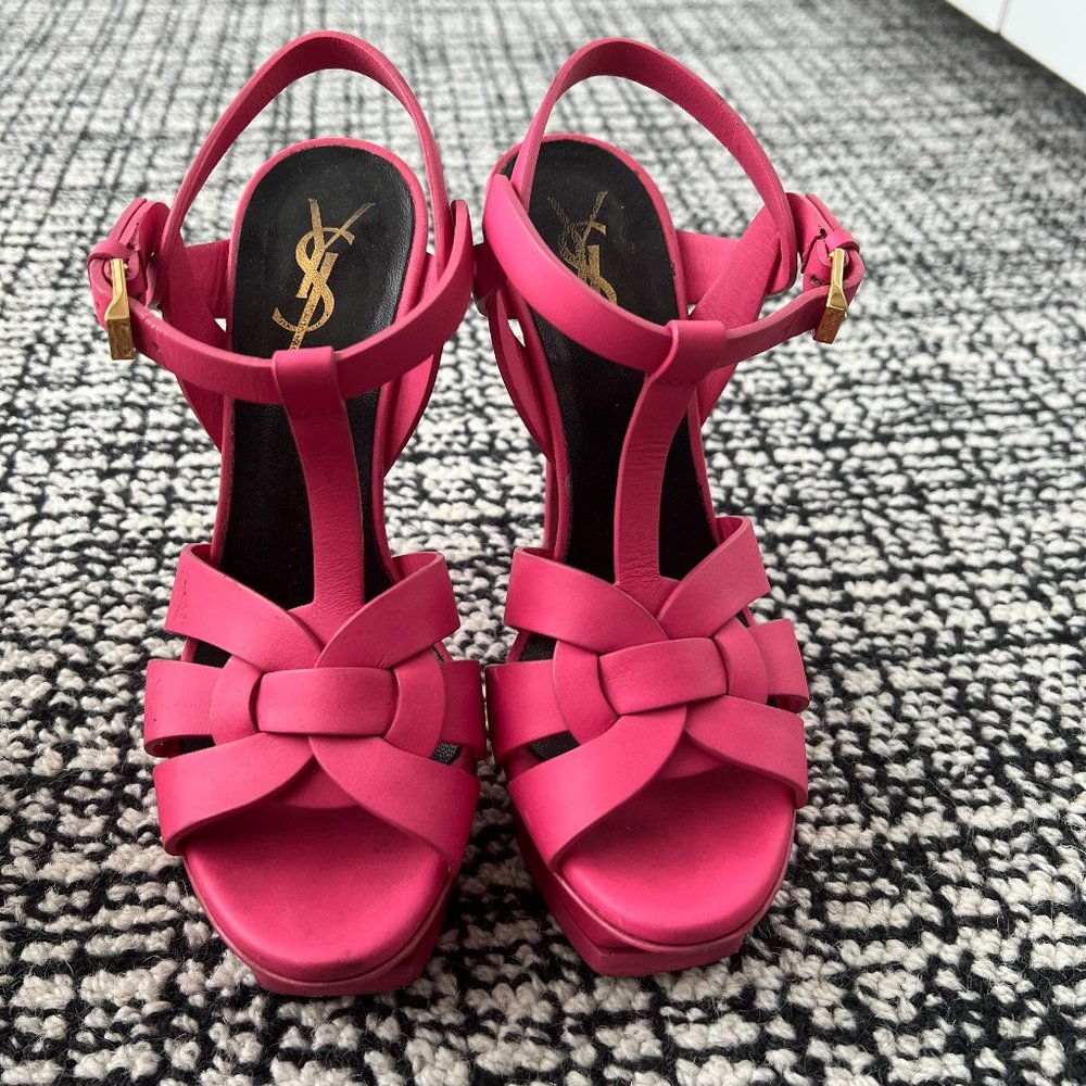 YSL Pink Tribute leather size 34 1/2